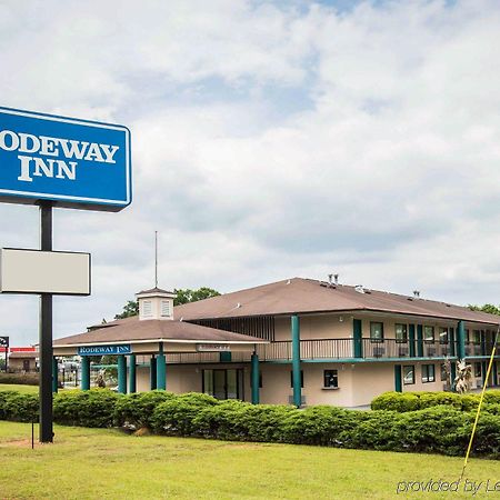 Rodeway Inn Phenix City Extérieur photo