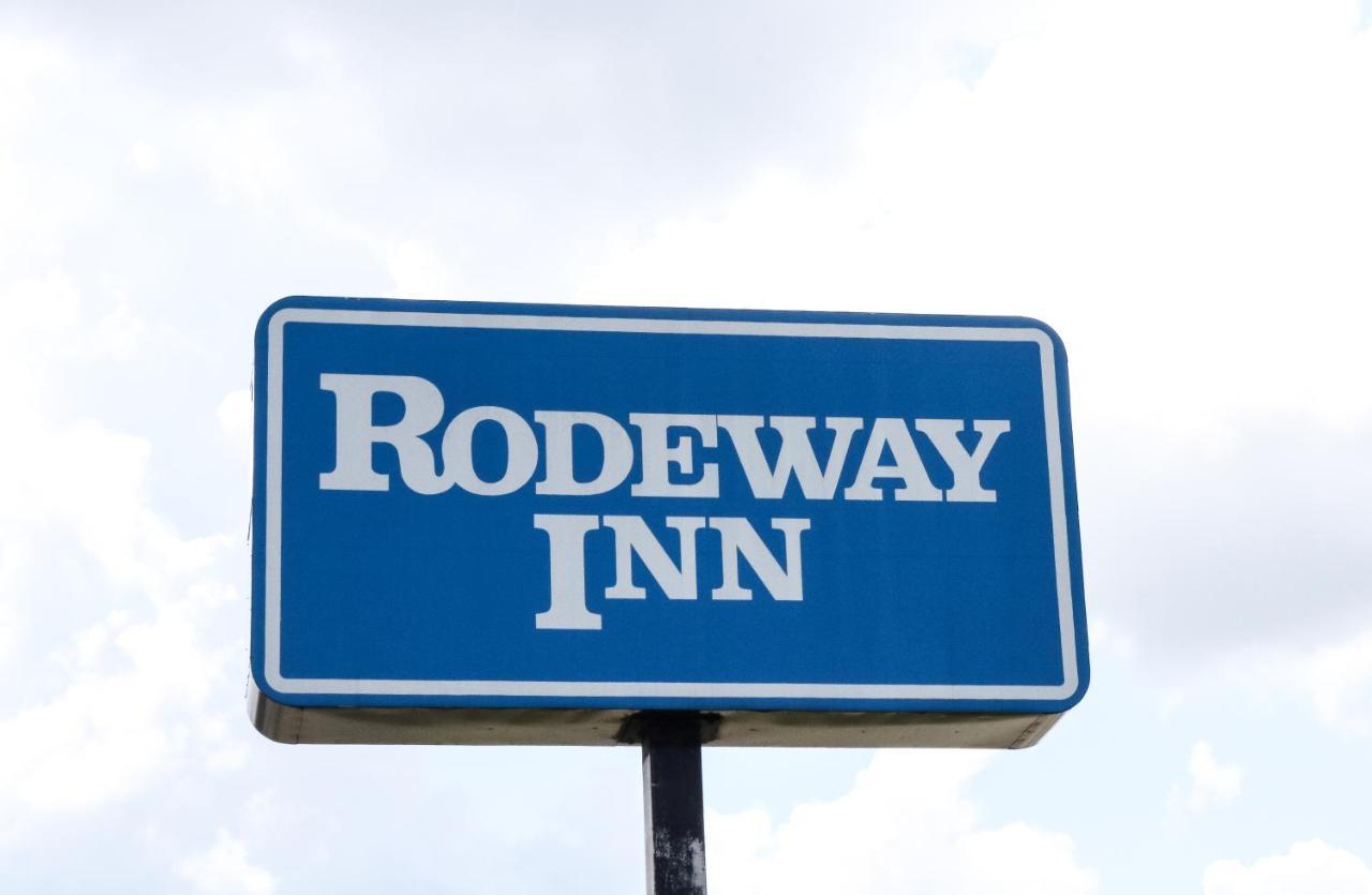 Rodeway Inn Phenix City Extérieur photo