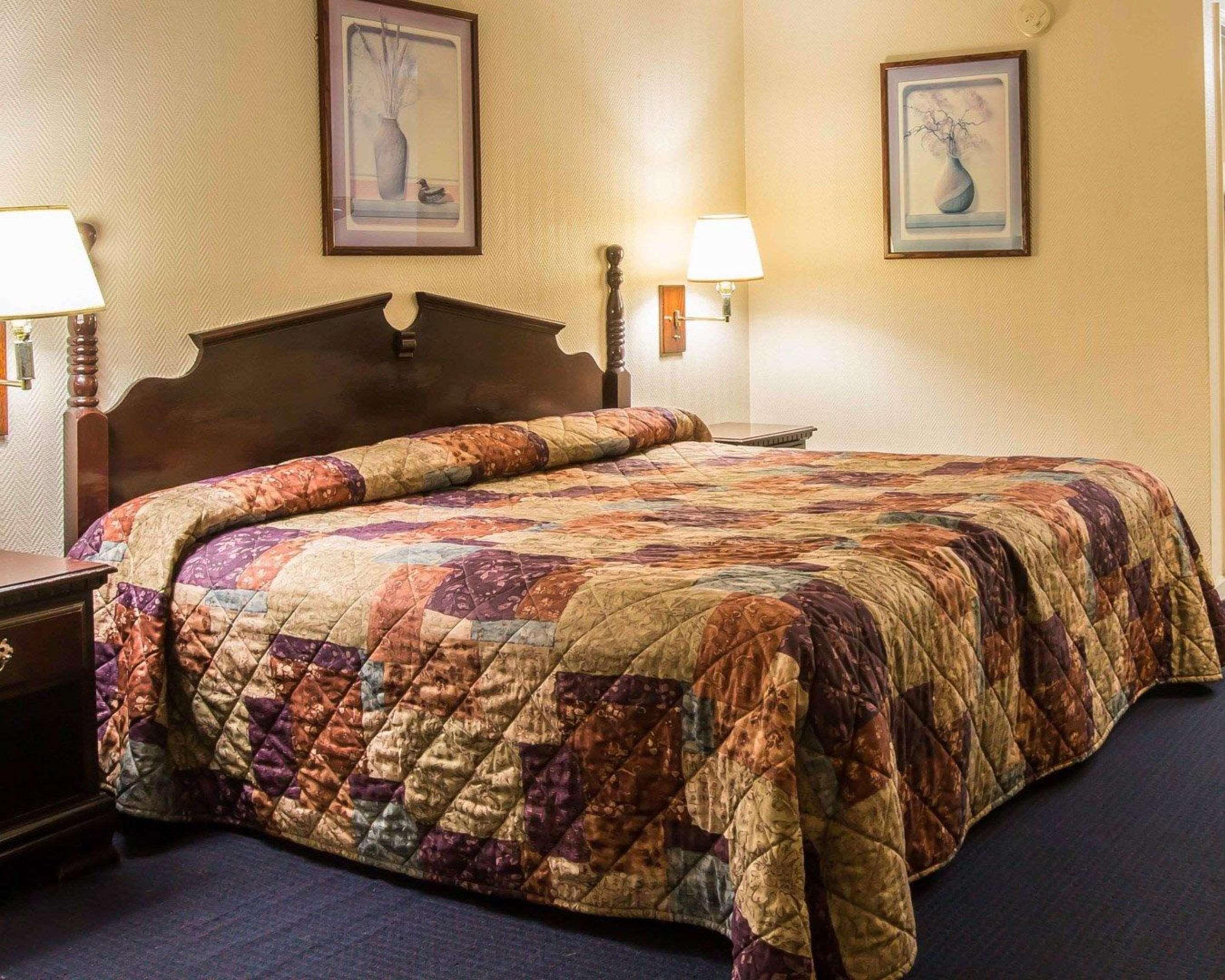 Rodeway Inn Phenix City Extérieur photo