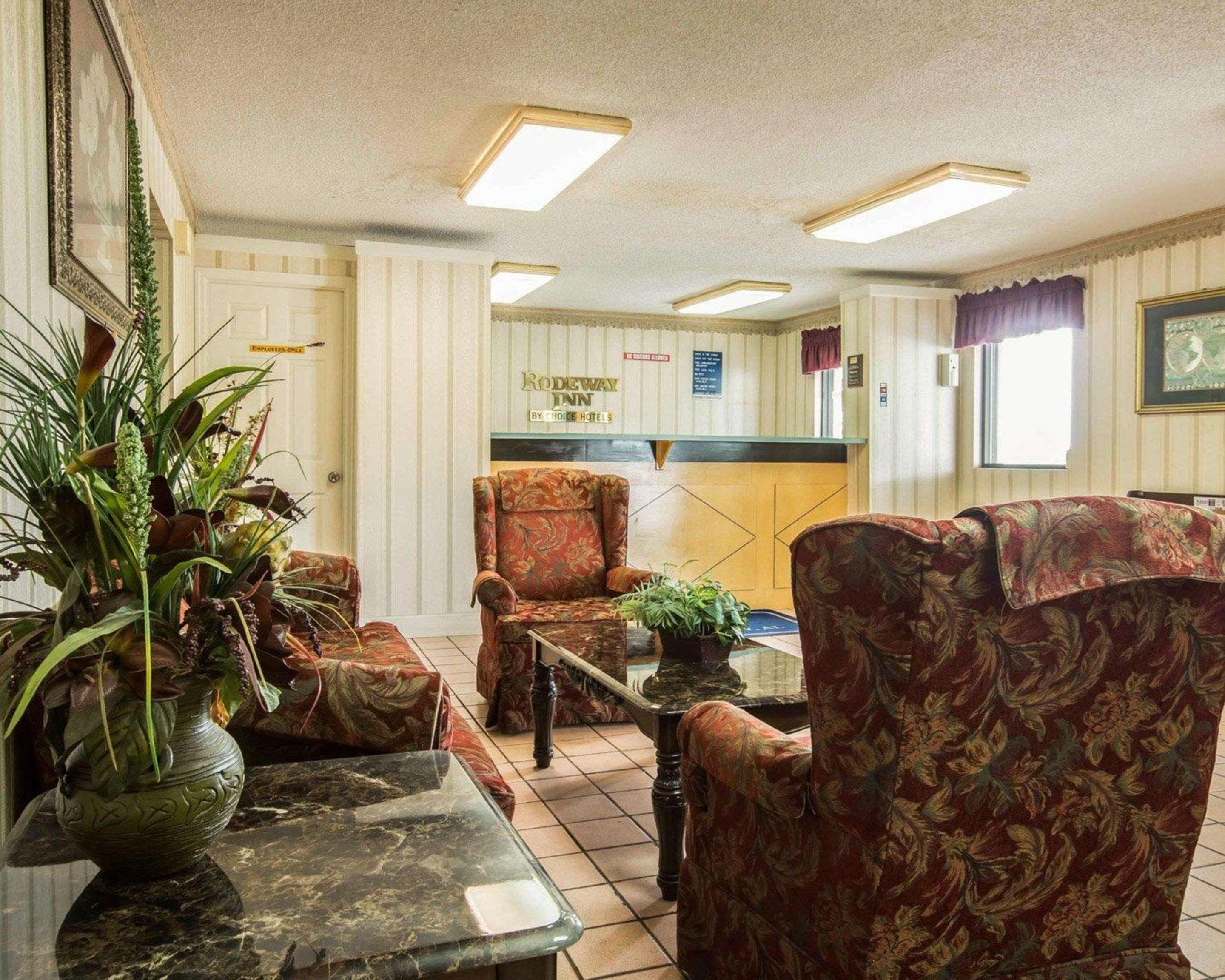 Rodeway Inn Phenix City Extérieur photo