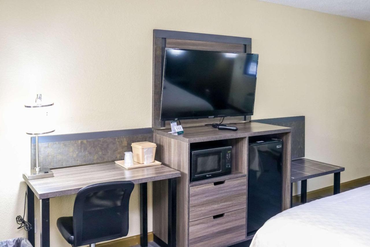 Rodeway Inn Phenix City Extérieur photo